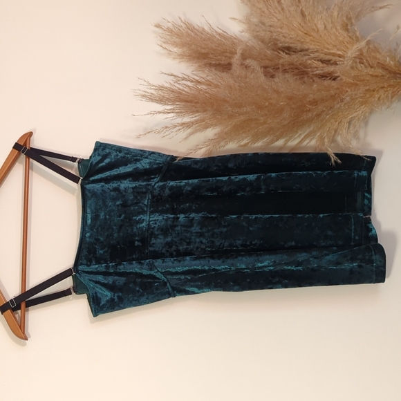 Urban Outfitters Bella Bustier Mini Dress - Picture 4 of 5